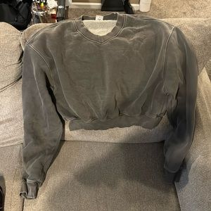 Be Thrived- sweater crop top